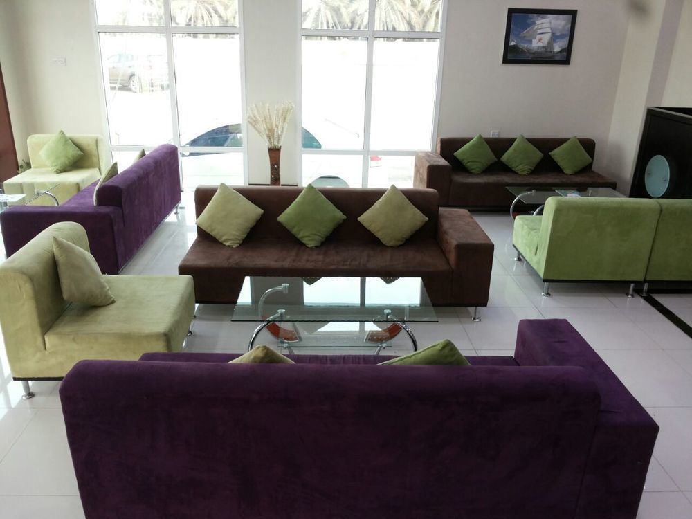 Hotel Al Multaqa *