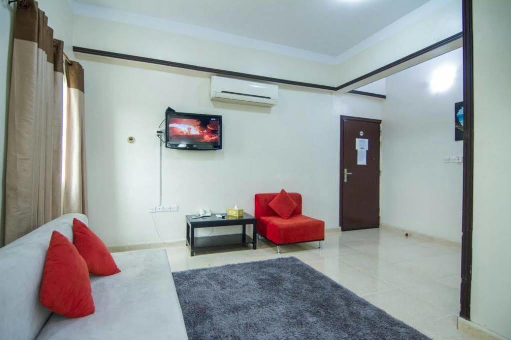 Al Multaqa Hotel