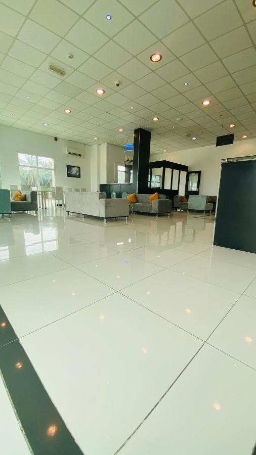 Al Multaqa Hotel